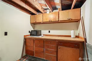 13004 Ambaum Blvd SW, Burien, WA 98146 - Photo 30