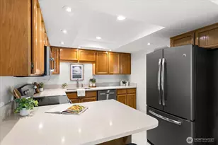633 Main St, Edmonds, WA 98020 - Photo 14
