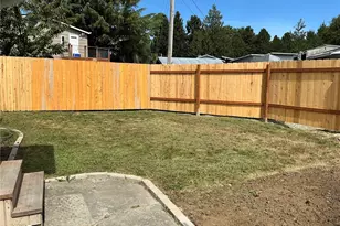 325 Hawthorne St, Burlington, WA 98233 - Photo 24