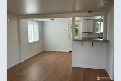 325 Hawthorne Street, Burlington, WA 98233 - Photo 10