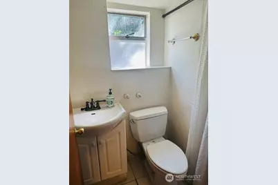 3210 NW 69th Street, Seattle, WA 98117 - Photo 18