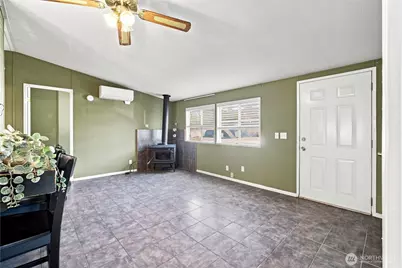 11509 20th Avenue Ct E #32, Tacoma, WA 98445 - Photo 8