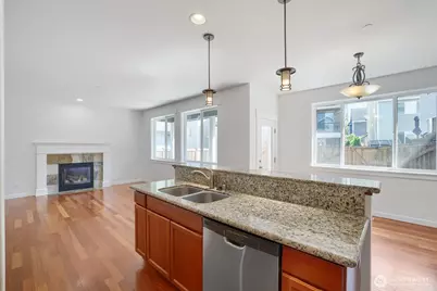 126 209th Place SW, Lynnwood, WA 98036 - Photo 6