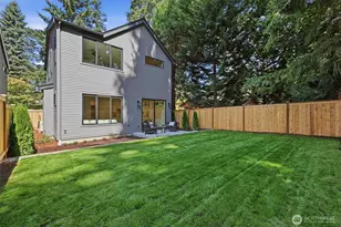10026 Slater Ave NE, Kirkland, WA 98033 - Photo 30