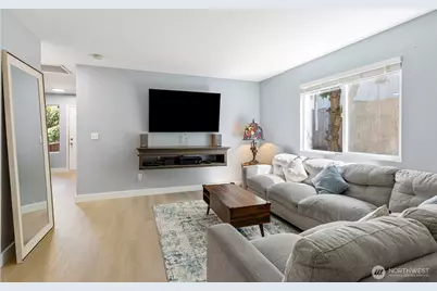 3315 1st Street, Bremerton, WA 98312 - Photo 8