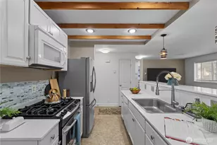 6237 S Cheyenne St, Tacoma, WA 98409 - Photo 2