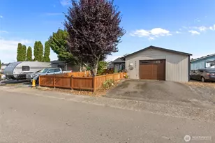 9007 10th St NE, Lake Stevens, WA 98258 - Photo 38