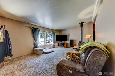 6533 12th Avenue NW, Tulalip, WA 98271 - Photo 2