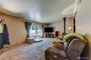 6533 12th Ave NW, Tulalip, WA 98271 - Photo 2