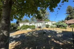 13745 42nd Ave S, Tukwila, WA 98168 - Photo 1