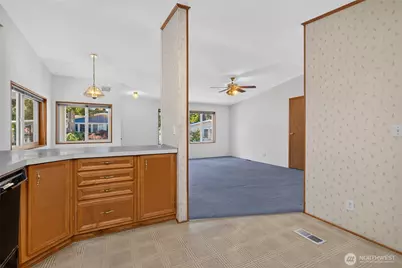 23825 15th Avenue SE #302, Bothell, WA 98021 - Photo 16