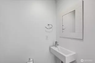 3216 15th Ave W, Seattle, WA 98119 - Photo 18