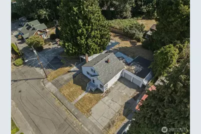 825 8th St NW, Puyallup, WA 98371 - Photo 38