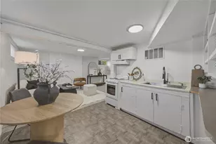 825 8th St NW, Puyallup, WA 98371 - Photo 24