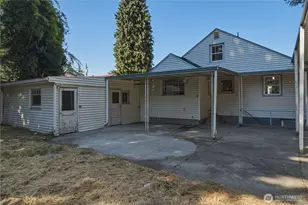 825 8th St NW, Puyallup, WA 98371 - Photo 34