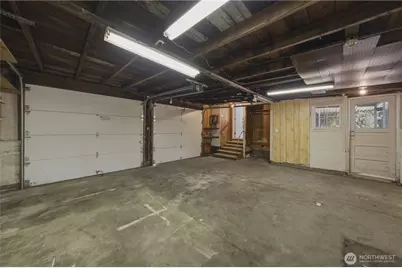 825 8th St NW, Puyallup, WA 98371 - Photo 36