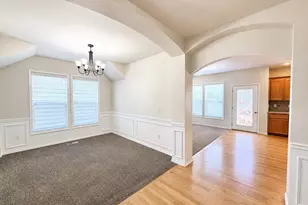 11113 185th St E, Puyallup, WA 98374 - Photo 2
