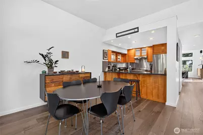 2518 E Roy Street, Seattle, WA 98112 - Photo 20