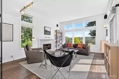 2518 E Roy Street, Seattle, WA 98112 - Photo 8