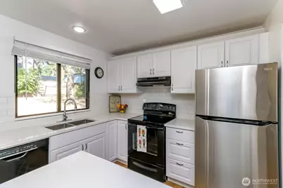30303 6th Avenue SW, Federal Way, WA 98023 - Photo 6
