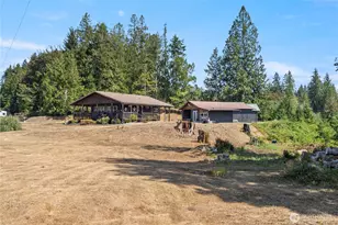 111 Jaybird Ln, Brinnon, WA 98320 - Photo 32