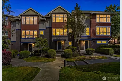 1771 25th Avenue NE, Issaquah, WA 98029 - Photo 2