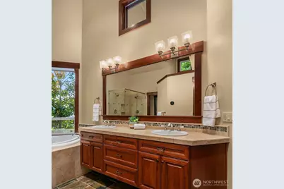 1624 Mallard Lane, Bellevue, WA 98008 - Photo 20