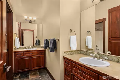 1624 Mallard Lane, Bellevue, WA 98008 - Photo 24