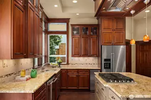 1624 Mallard Ln, Bellevue, WA 98008 - Photo 10