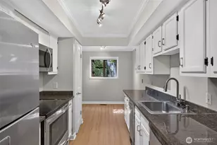 13730 15th Ave NE, Seattle, WA 98125 - Photo 6