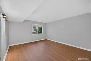 13730 15th Ave NE, Seattle, WA 98125 - Photo 20