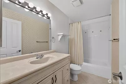 13730 15th Avenue NE #A102, Seattle, WA 98125 - Photo 22