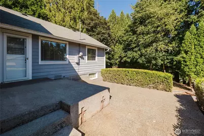 3004 Olympus Drive NE, Bremerton, WA 98310 - Photo 30