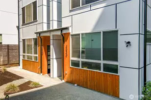 4540 40th Ave SW, Seattle, WA 98116 - Photo 2