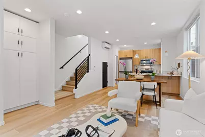 4540 40th Avenue SW, Seattle, WA 98116 - Photo 8