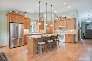 701 Ph 10, Castle Rock, WA 98611 - Photo 10