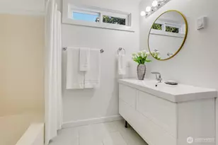 13715 26th Ave NE, Seattle, WA 98125 - Photo 16