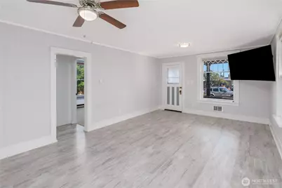 110 W 14th, Port Angeles, WA 98362 - Photo 10