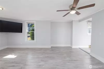 110 W 14th, Port Angeles, WA 98362 - Photo 12