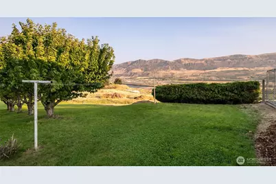 1020 S Van Sickle, East Wenatchee, WA 98802 - Photo 32