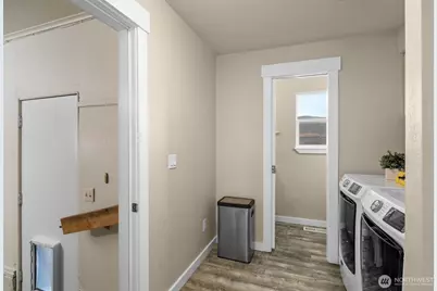 1020 S Van Sickle, East Wenatchee, WA 98802 - Photo 6