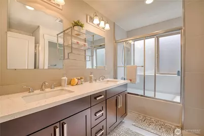 18507 71st Avenue NE, Kenmore, WA 98028 - Photo 30