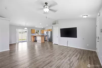 1114 W Luta Street, Moses Lake, WA 98837 - Photo 6