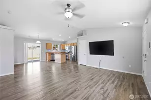 1114 W Luta St, Moses Lake, WA 98837 - Photo 6