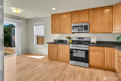 7813 Melrose Lane SE, Snoqualmie, WA 98065 - Photo 6