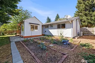 15827 NE 110th St, Redmond, WA 98052 - Photo 34