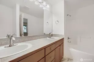 19010 68th Ave NE, Kenmore, WA 98028 - Photo 10