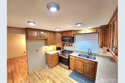 614 191st Street E, Spanaway, WA 98387 - Photo 8