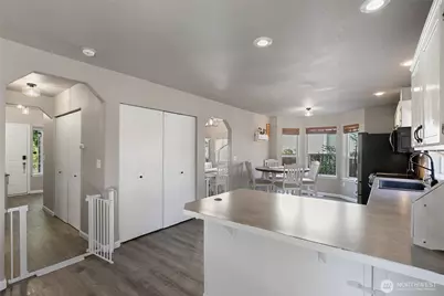 18929 91st Avenue E, Puyallup, WA 98375 - Photo 10