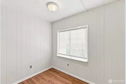 2424 S 260th Street, Kent, WA 98032 - Photo 8